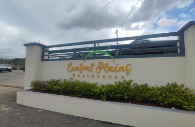 Central Pains Residences House